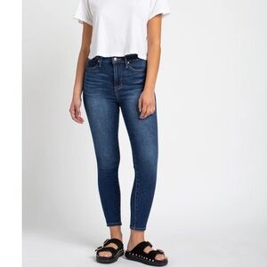 Celebrity Pink The Spice High-Rise Skinny Jeans 💙